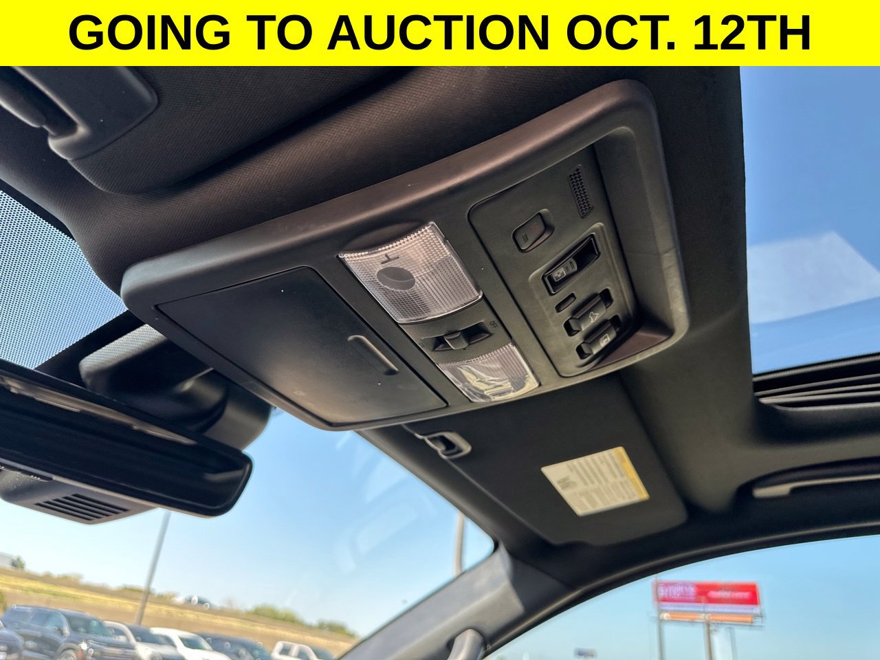 Used 2024 Nissan Titan PRO-4X w/ Pro-4x Convenience Package AWD/4WD image 27