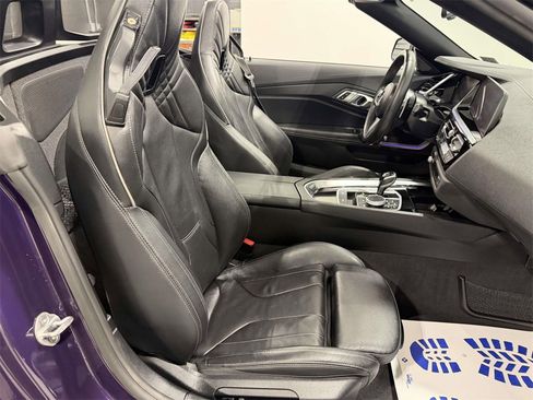 Used 2023 BMW Z4 sDrive30i w/ Driving Assistance Package image 10