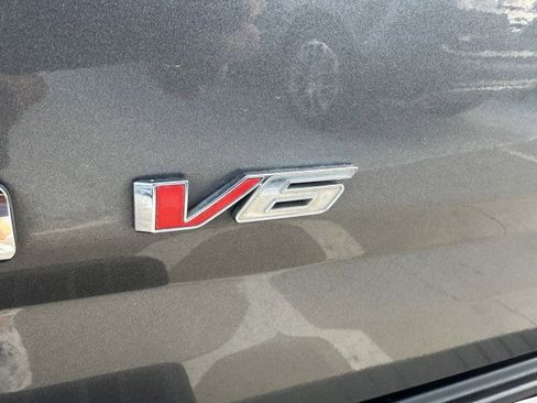 Used 2019 Chevrolet Colorado LT image 8