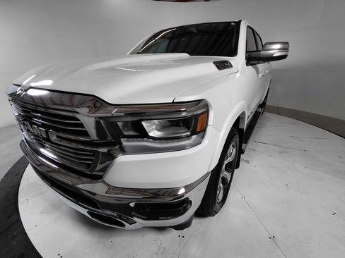 Used 2022 RAM 1500 Laramie AWD/4WD image 3