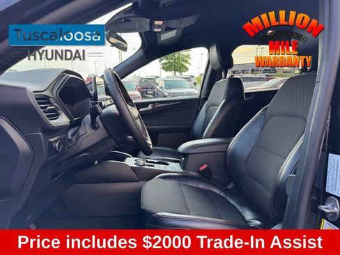 Used 2025 Ford Escape ST-Line image 10