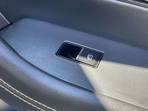 Used 2025 MAZDA CX-90 3.3 Turbo S w/ Premium Package image 13