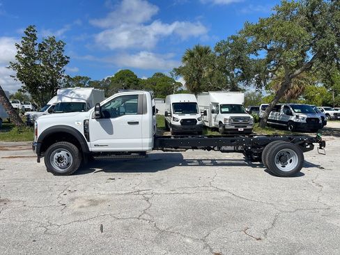 New 2026 Ford F550 XL image 45