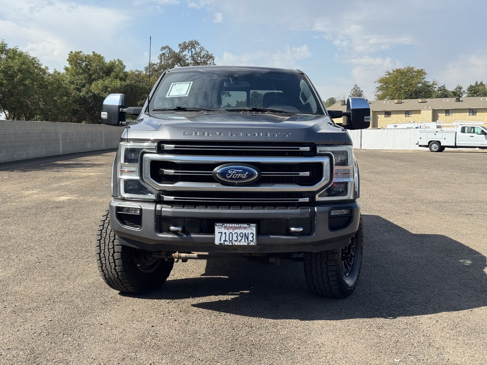 Used 2022 Ford F250 Platinum w/ Tremor Off-Road Package AWD/4WD image 12