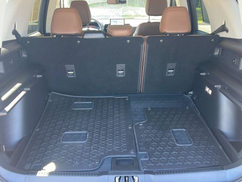 Used 2024 Ford Bronco Sport Outer Banks w/ Tech Package AWD/4WD image 38