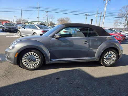 Used 2014 Volkswagen Beetle 1.8T image 6