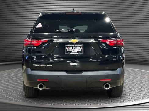Used 2022 Chevrolet Traverse LS AWD/4WD image 5