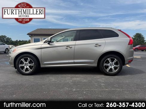 Used 2015 Volvo XC60 T6 Premier Plus AWD/4WD image 1