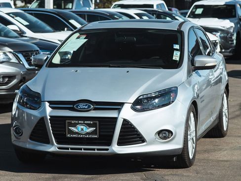 Used 2014 Ford Focus Titanium image 3