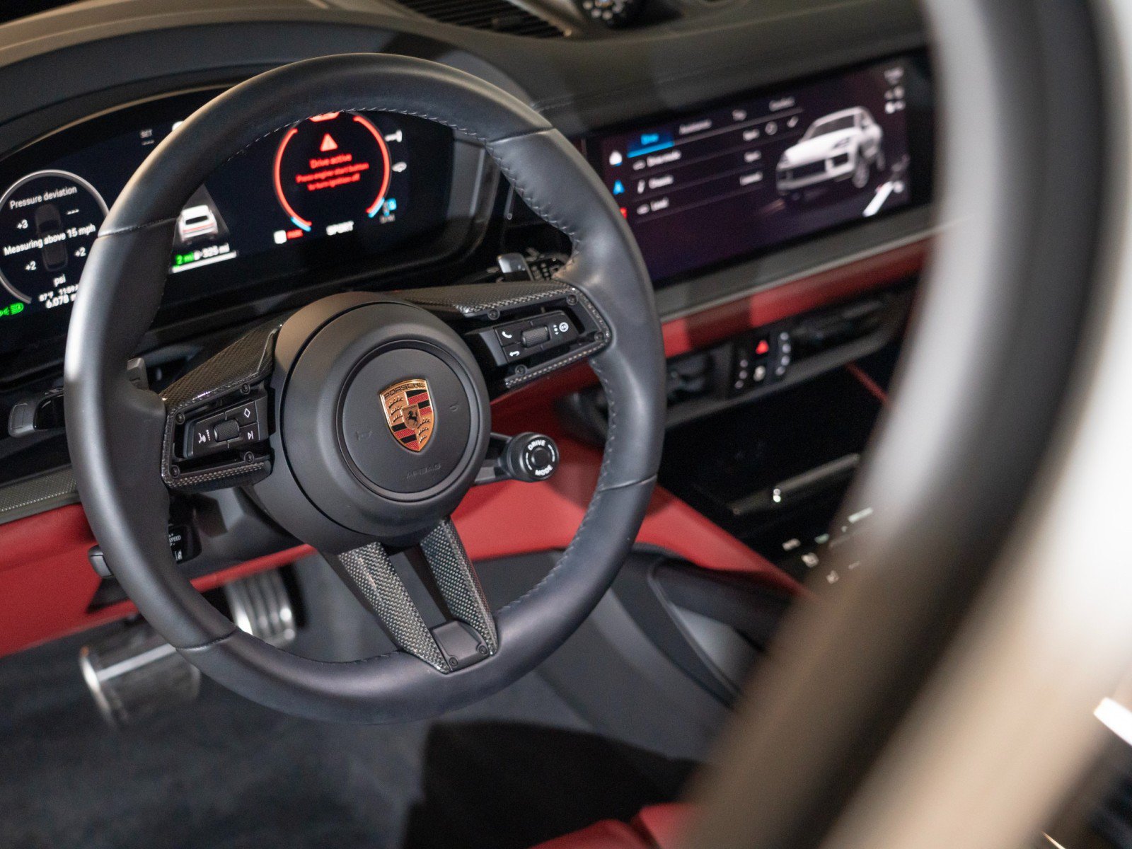 Certified 2026 Porsche Cayenne S AWD/4WD image 16