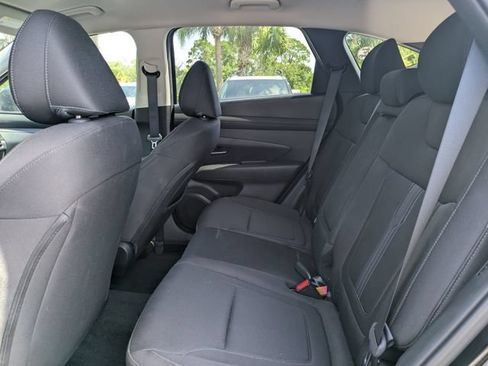 Certified 2025 Hyundai Tucson SEL FWD image 13