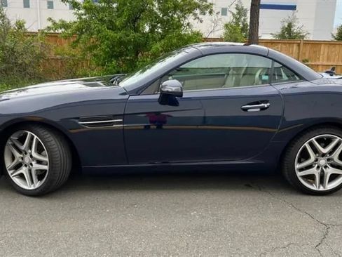 Used 2014 Mercedes-Benz SLK 250 image 6