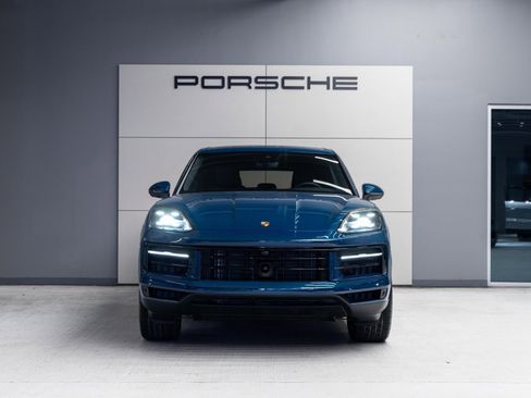 Certified 2026 Porsche Cayenne image 10