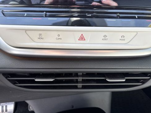 Used 2021 Volkswagen ID.4 1st Edition image 19