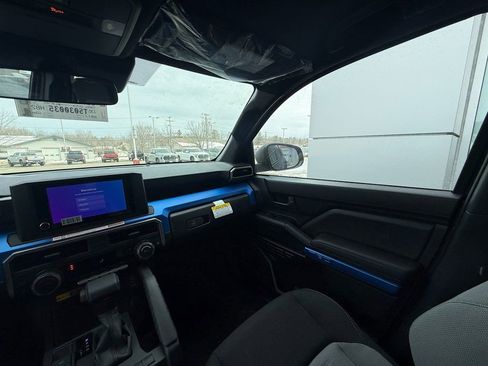 New 2026 Toyota 4Runner TRD Off-Road image 10