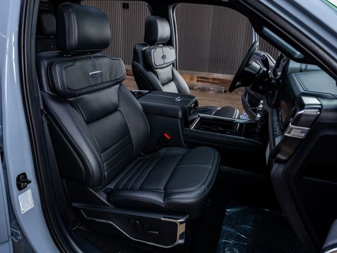 Used 2026 Ford F250 Platinum image 31