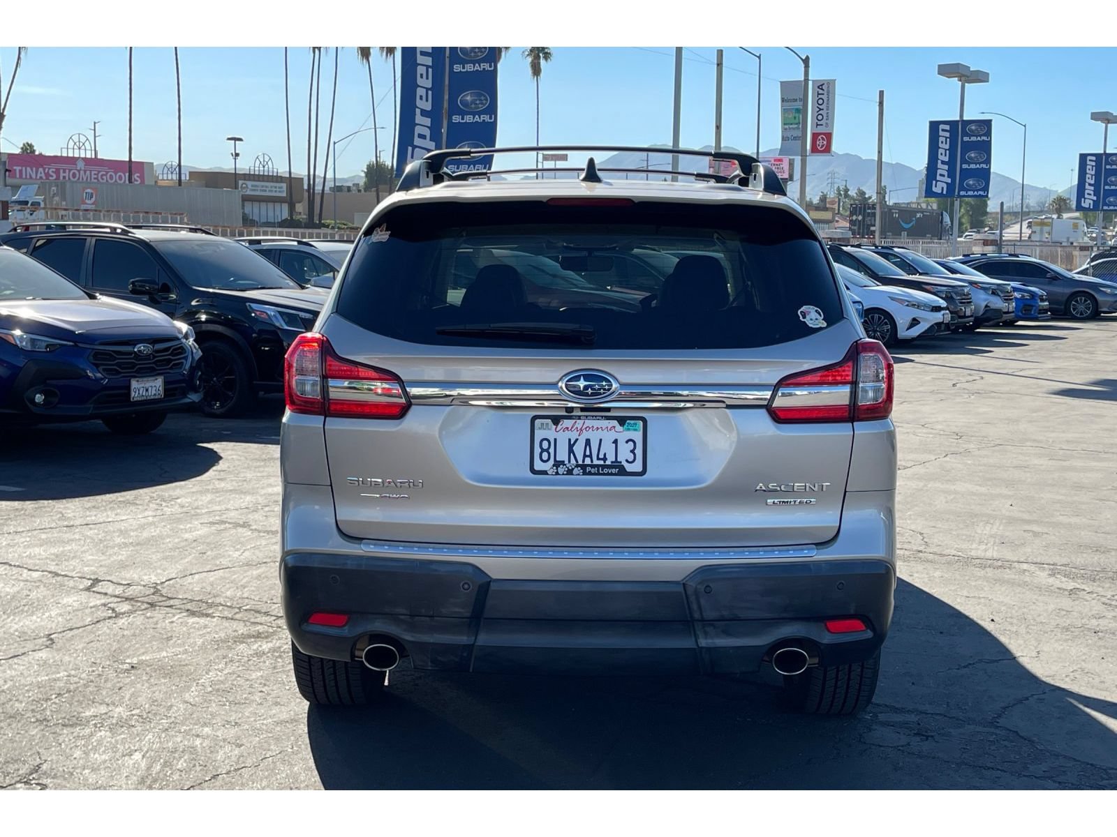 Used 2019 Subaru Ascent Limited w/ Popular Package #3 AWD/4WD image 4
