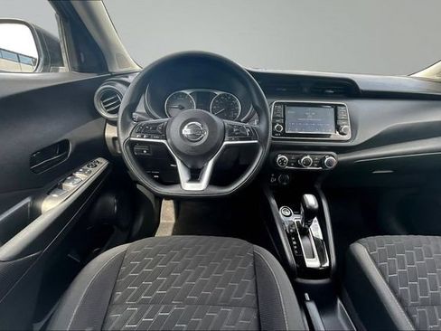 Used 2021 Nissan Kicks S FWD image 8