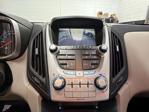 Used 2012 Chevrolet Equinox LT w/ Driver Convenience Package FWD image 17