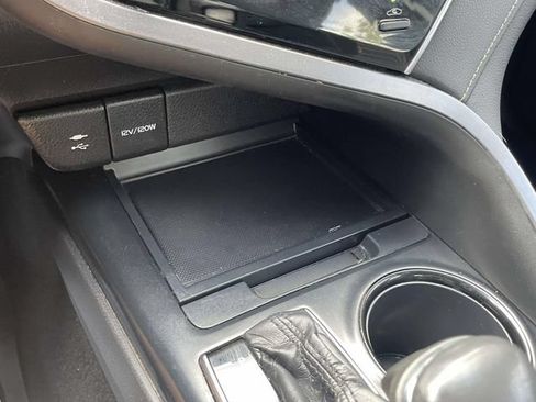 Used 2018 Toyota Camry SE FWD image 31