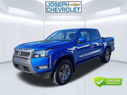 Used 2025 Nissan Frontier SV w/ SV Convenience Package AWD/4WD image 2