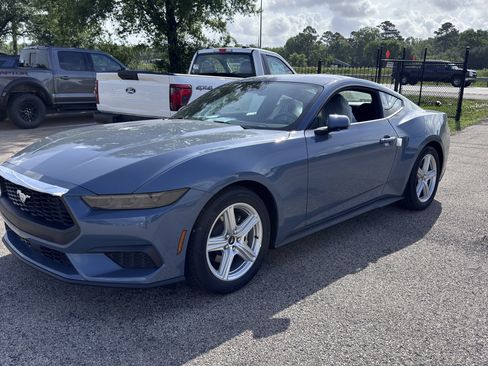 New 2026 Ford Mustang Coupe RWD image 5