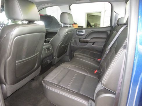Used 2015 GMC Sierra 1500 Denali w/ Driver Alert Package AWD/4WD image 26