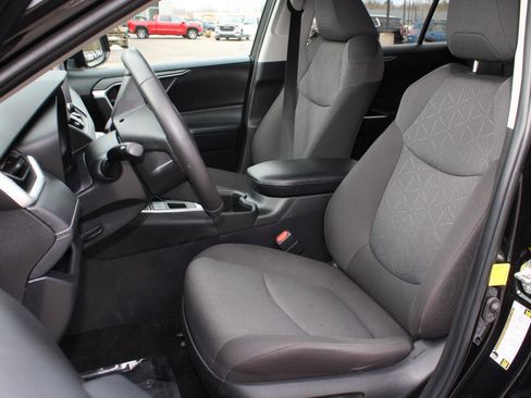 Used 2023 Toyota RAV4 XLE w/ XLE Grade Weather Package image 15