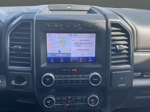 Used 2021 Ford Expedition Max Limited AWD/4WD image 14