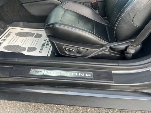 Used 2017 Ford Mustang GT Premium w/ Equipment Group 401A image 17