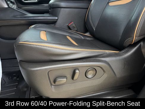 Used 2023 GMC Yukon AT4 w/ AT4 Premium Plus Package AWD/4WD image 36