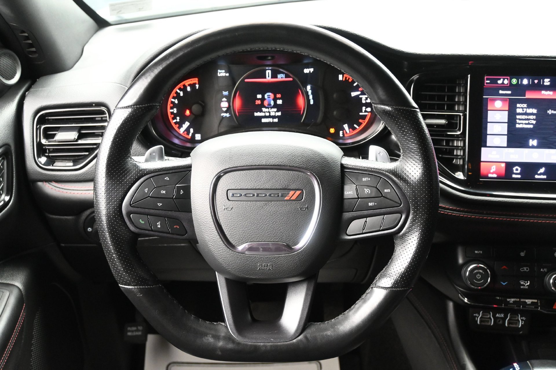 Used 2022 Dodge Durango R/T w/ Blacktop Package AWD/4WD image 38