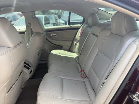 Used 2011 Ford Taurus Limited w/ 303A Rapid Spec Order Code FWD image 20