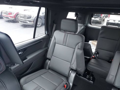 New 2026 Chevrolet Tahoe RST w/ RST Capability Package AWD/4WD image 12
