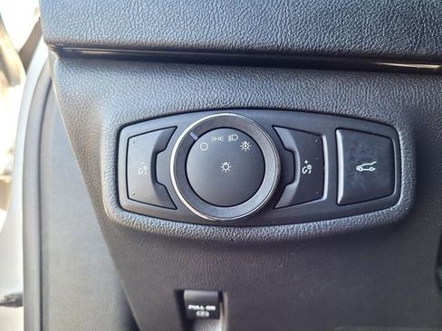 Used 2017 Lincoln MKC Select w/ Select Plus Package image 16