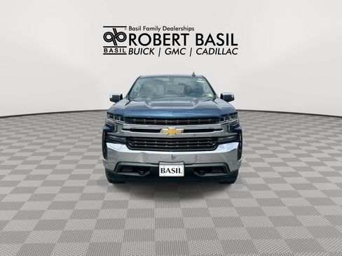 Used 2019 Chevrolet Silverado 1500 LT w/ All-Star Edition AWD/4WD image 3