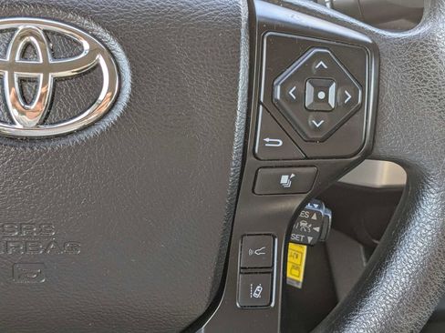 Used 2022 Toyota Tacoma SR AWD/4WD image 28