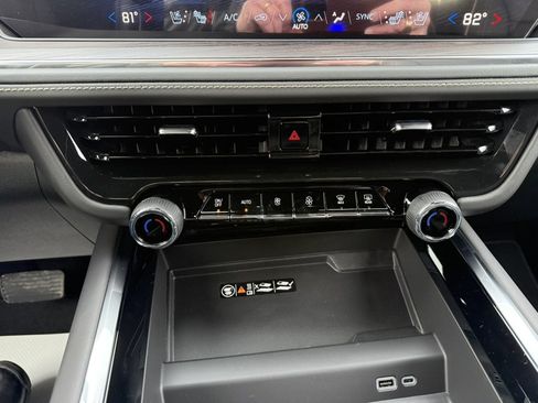 New 2026 Chevrolet Tahoe Premier w/ Sun And Tow Package image 17