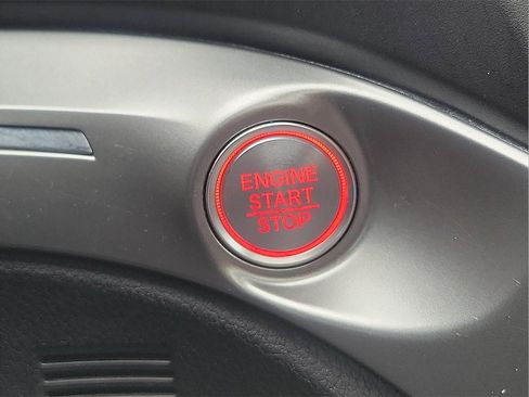 Used 2020 Acura ILX image 25