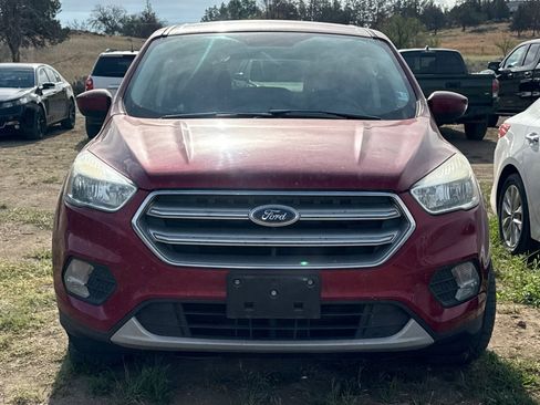 Used 2017 Ford Escape SE AWD/4WD image 2