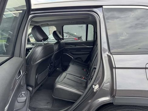 Used 2024 Jeep Grand Cherokee Limited 4xe AWD/4WD image 17