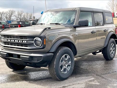 New 2026 Ford Bronco Big Bend image 2