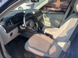 Used 2022 Volkswagen Tiguan SE image 5