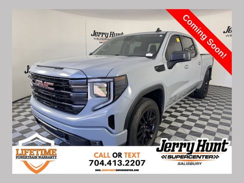 Used 2024 GMC Sierra 1500 Elevation AWD/4WD image 1