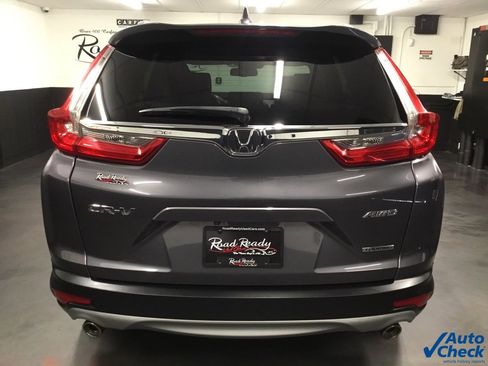 Used 2019 Honda CR-V Touring image 9