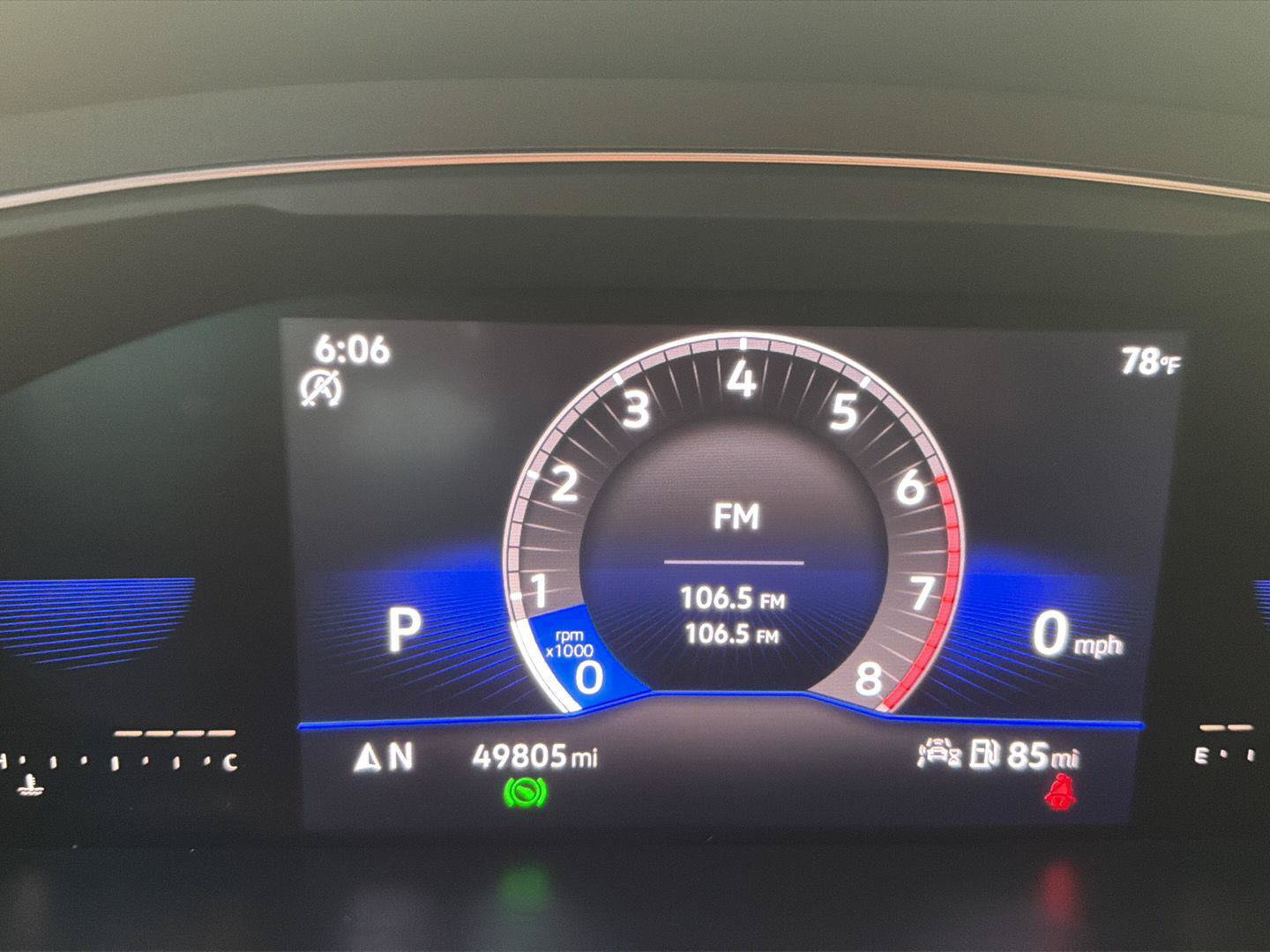 Certified 2022 Volkswagen Tiguan SE R-Line FWD image 22