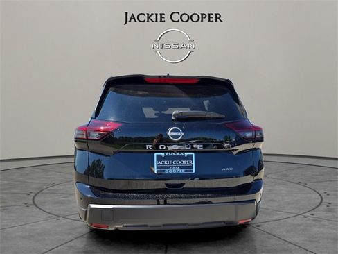 New 2026 Nissan Rogue S image 4
