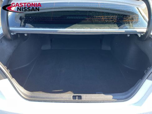 Used 2022 Toyota Camry SE image 21