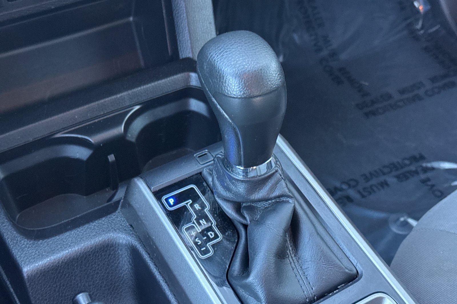 Used 2020 Toyota Tacoma SR5 RWD image 21