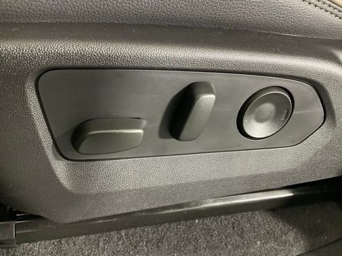 New 2026 GMC Canyon Denali AWD/4WD image 30